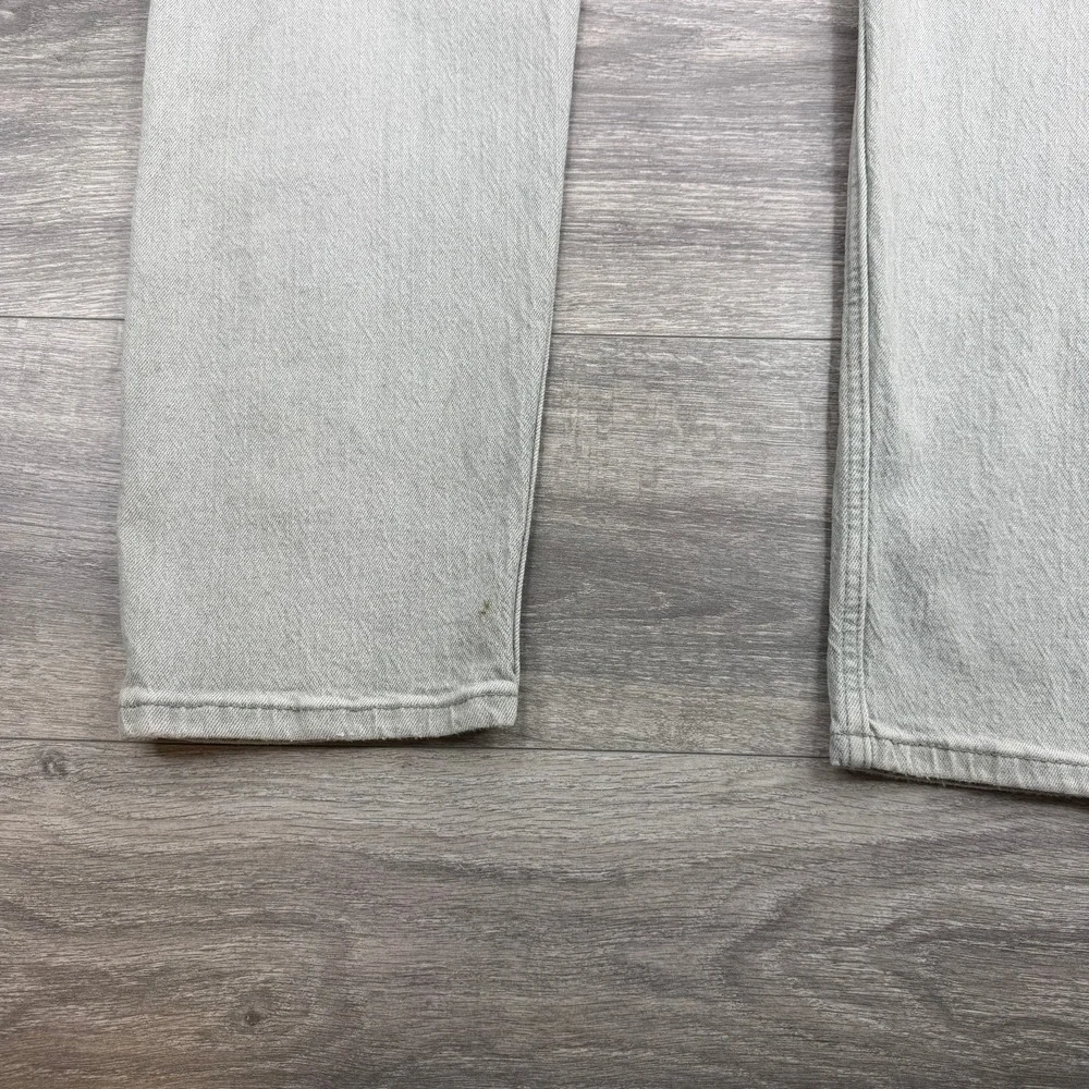 Levis 512 Slim Taper Jeans Mens 42x32 Light Gray Distressed Ripped 5 Pocket Fade